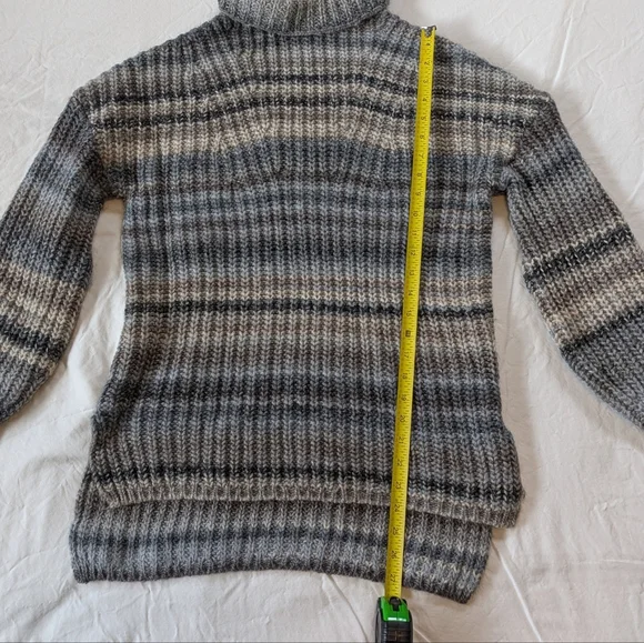 HATCH Knit Turtleneck Sweater NWOT - Picture 3 of 7